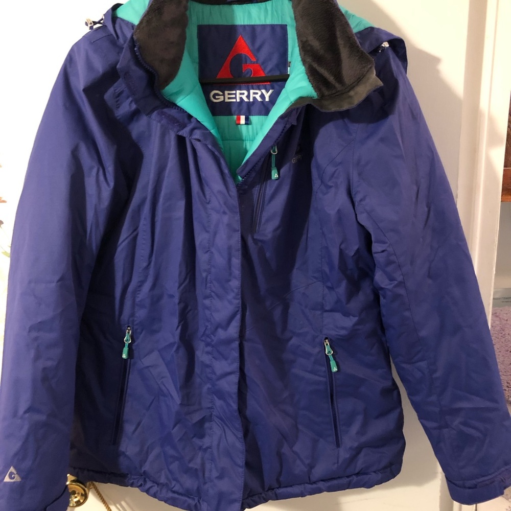 Size Large Gerry Jacket $60.00